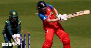 Copa do Mundo Feminina T20: Brent, capitão do Nets, cai barato após a derrota da Inglaterra no amistoso para a Austrália