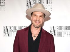 O escritor da música tema de One Tree Hill, Gavin DeGraw, nunca viu o show