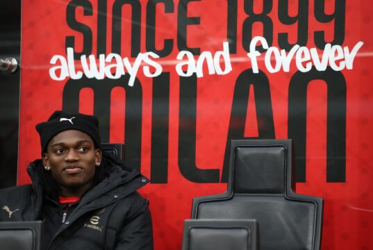 Rafael Leão se despede do Milan: “Dei tudo”