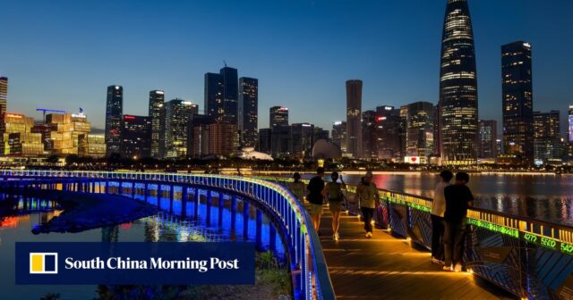 Como uma autorização de viagem para não chineses em Hong Kong redefiniu o fim de semana na fronteira. Como uma autorização de viagem para não chineses em Hong Kong redefiniu o fim de semana na fronteira.