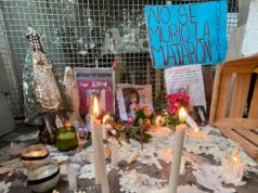 Ela não está morta, eles a mataram: família e amigos de Agustina Vega constroem um altar para exigir justiça