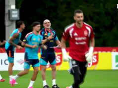 Foi o último treino da seleção antes de enfrentar o Peru