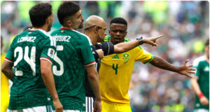 Três foram expulsos pela primeira vez no jogo de abertura