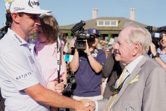 JT Poston ganha a sorte grande no golfe na Memorial Marathon