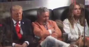 Trump adormeceu durante o jogo da NBA