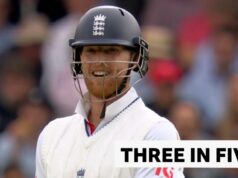A Inglaterra perdeu três postigos em cinco bolas.