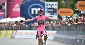 Vingegaard venceu o Giro d’Italia, encerrando o círculo das três grandes voltas mundiais de ciclismo em Roma