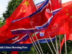 O chinês Xi Jinping chegou à Coreia do Norte depois de saudar a amizade eterna.