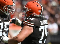 Joel Bitonio se aposenta após 12 temporadas no Browns, encerrando carreira no Pro Bowl