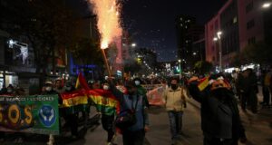 EUA condenam esforços para “derrubar” o presidente boliviano enquanto a agitação em massa continua
