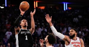 Os Spurs surpreenderam os Knicks em Nova York e avançaram para as finais da NBA