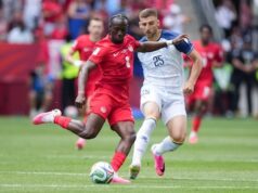 O país anfitrião, o Canadá, inicia sua primeira partida da Copa do Mundo em seu próprio país. Esta foi a primeira oportunidade para a Bósnia.