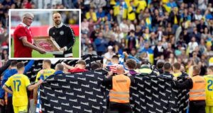 Christian Eriksen caiu novamente no chão durante uma partida internacional, mas seu CDI interveio imediatamente.