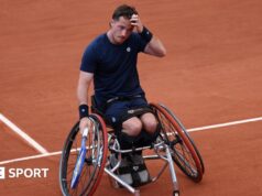 Resultados do Aberto da França em 2026: Alfie Hewitt, da Grã-Bretanha, perde para Tokito Oda na final de simples em cadeira de rodas pelo segundo ano consecutivo.
