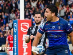 Super League: Wakefield Trinity 26-24 Hull KR – Os anfitriões sobem para o terceiro lugar com uma vitória tardia.