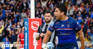Super League: Wakefield Trinity 26-24 Hull KR – Os anfitriões sobem para o terceiro lugar com uma vitória tardia.