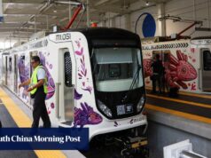 Na Copa do Mundo, o México depende da tecnologia e dos transportes da China para impulsionar o torneio.