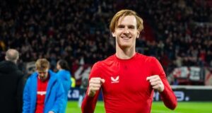 Registro de transferência do FC Twente: Mats Rotts para o Hoffenheim por cinco anos