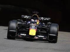 Mercedes e Ferraris se reportam à linha de frente para o terceiro treino, em busca de Max Verstappen.