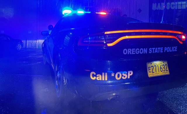 generic-oregon-state-police-11052020.jpg