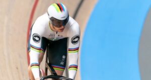 Até Harrie Lavreysen teve que voltar para a escola no Japão: ‘Quando me esforcei muito, senti como se a bicicleta estivesse completamente torta.’