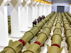 Kim Jong Un, da Coreia do Norte, inspeciona armas em uma fábrica de armas | Kim Jong Un