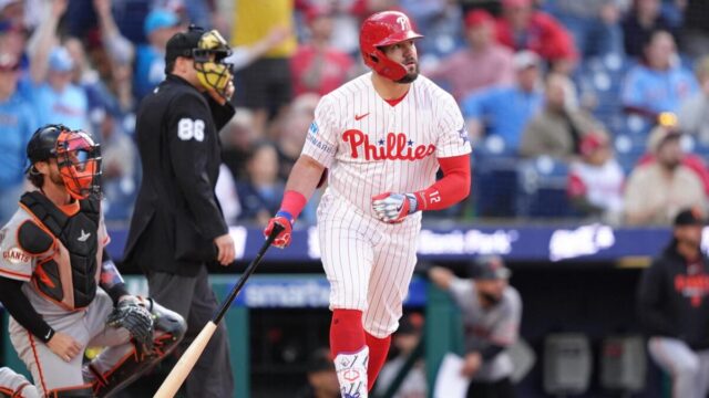 kyle-schwarber-philadelphia-phillies-imagn-images-3.jpg