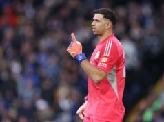 Aston Villa exige 5 milhões de euros por Emi Martinez enquanto a Juventus está à espreita