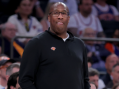 Mike Brown foi vítima da prática de tiros da NBA e depois se tornou sua maior história de sucesso.
