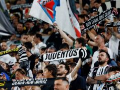 A ligação de David Spence com o técnico da Juventus vem antes de uma possível saída do Spurs