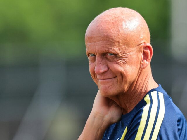 pIHYwCQ7S_2000x1500__1.jpg