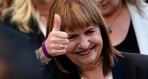 Bullrich compartilhou um vídeo viral, posicionando-se para a corrida eleitoral de 2027