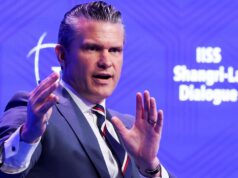 EUA se comprometeram a defender a Bolívia em meio a alertas de golpe, diz Pete Hegseth