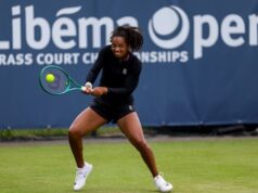 Poole conquista o título do torneio ATP em Rosemalen Entre as mulheres, a número 484 do mundo conquistou seu primeiro título antes das finais.