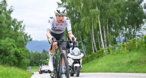 ‘Eu realmente perdi a hora de ir fundo’ – Marlen Reusser se recusa a culpar a seleção de bicicletas pelo contra-relógio feminino de montanha do Giro d’Italia