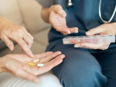 Suplementos que os idosos realmente precisam e aqueles que não precisam
