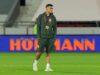 Aleksander Stankovic retorna ao Inter, mas a transferência para a Premier League ainda é possível