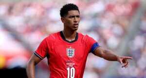 Jude Bellingham: O técnico da Inglaterra, Thomas Tuchel, afirma que a estrela do Real Madrid está lutando pela vaga de titular na Copa do Mundo | Notícias de futebol