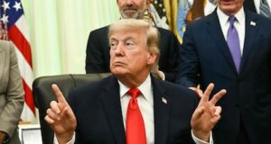 ‘Seu mandato está completo’: o presidente americano Donald Trump não apareceu no pontapé inicial nos EUA.