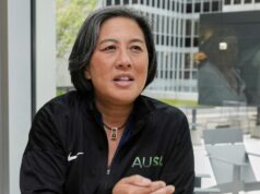 O ex-gerente geral dos Dodgers, Kim Ng, está levando o softball para o próximo nível