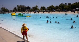 Onde nadar em LA: Hansen Dam Pool reabre para o verão
