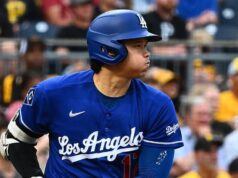 Shohei Ohtani e Justin Wrobleski deixaram o jogo dos Dodgers devido a lesões