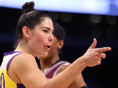 A lesionada Kelsey Plum provavelmente retornará no próximo jogo dos Sparks