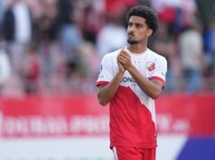 Iqbal, jogador do FC Utrecht, vai para a Copa do Mundo pelo Iraque, e Giménez, ex-jogador do Feyenoord, também chega depois de uma temporada medíocre.