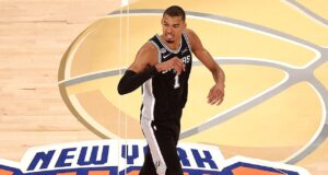 Victor Wembanyama marca 32 gols na liderança dos Spurs sobre os Knicks no jogo 3 das finais da NBA.