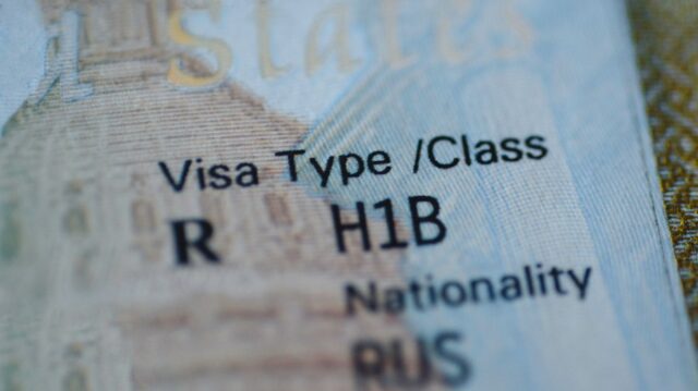 visas_brooks_AdobeStock_2ddd0b.jpeg