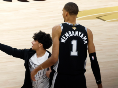 Banimento da NBA banido para sempre por correr ao tribunal para tirar selfie com Victor Wembanyama