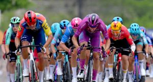 As novas regras da UCI exigem terminar a “pelo menos 200 metros” de distância em uma corrida rápida.