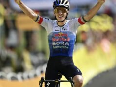 Campeão olímpico Evenepoel vence etapa 15 do Tour de France