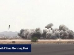 Os rebeldes Houthi do Iémen lançaram o maior ataque à Arábia Saudita em anos.
